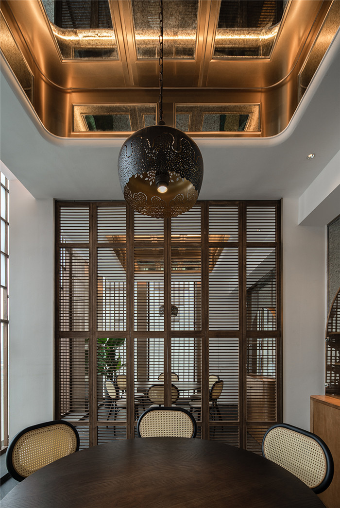 泰式餐廳包房設(shè)計(jì)-鄭州專業(yè)餐廳裝修公司推薦簡約泰式餐廳裝修案例